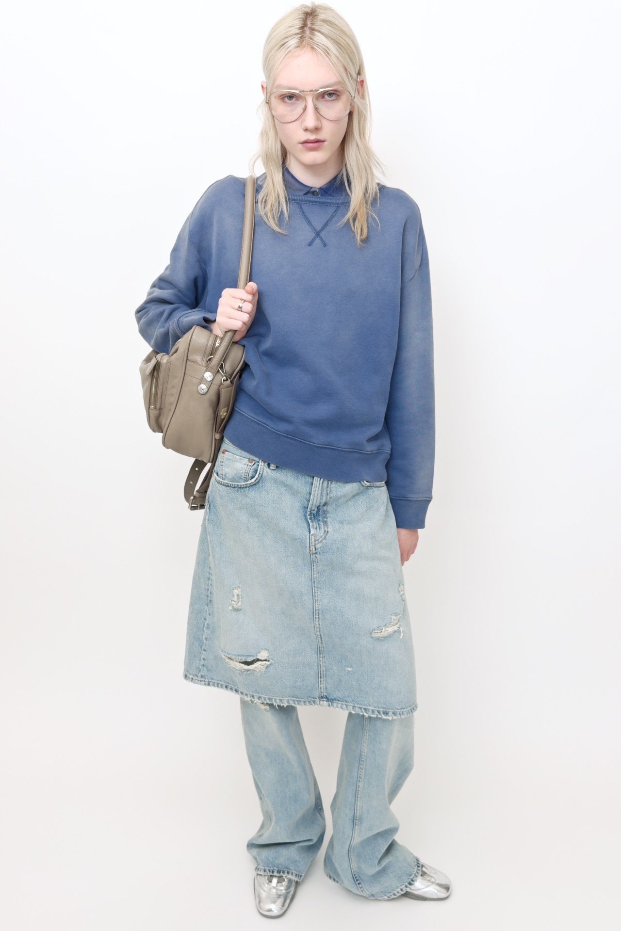 Acne Studios - Sprayed logo sweatshirt - Navy